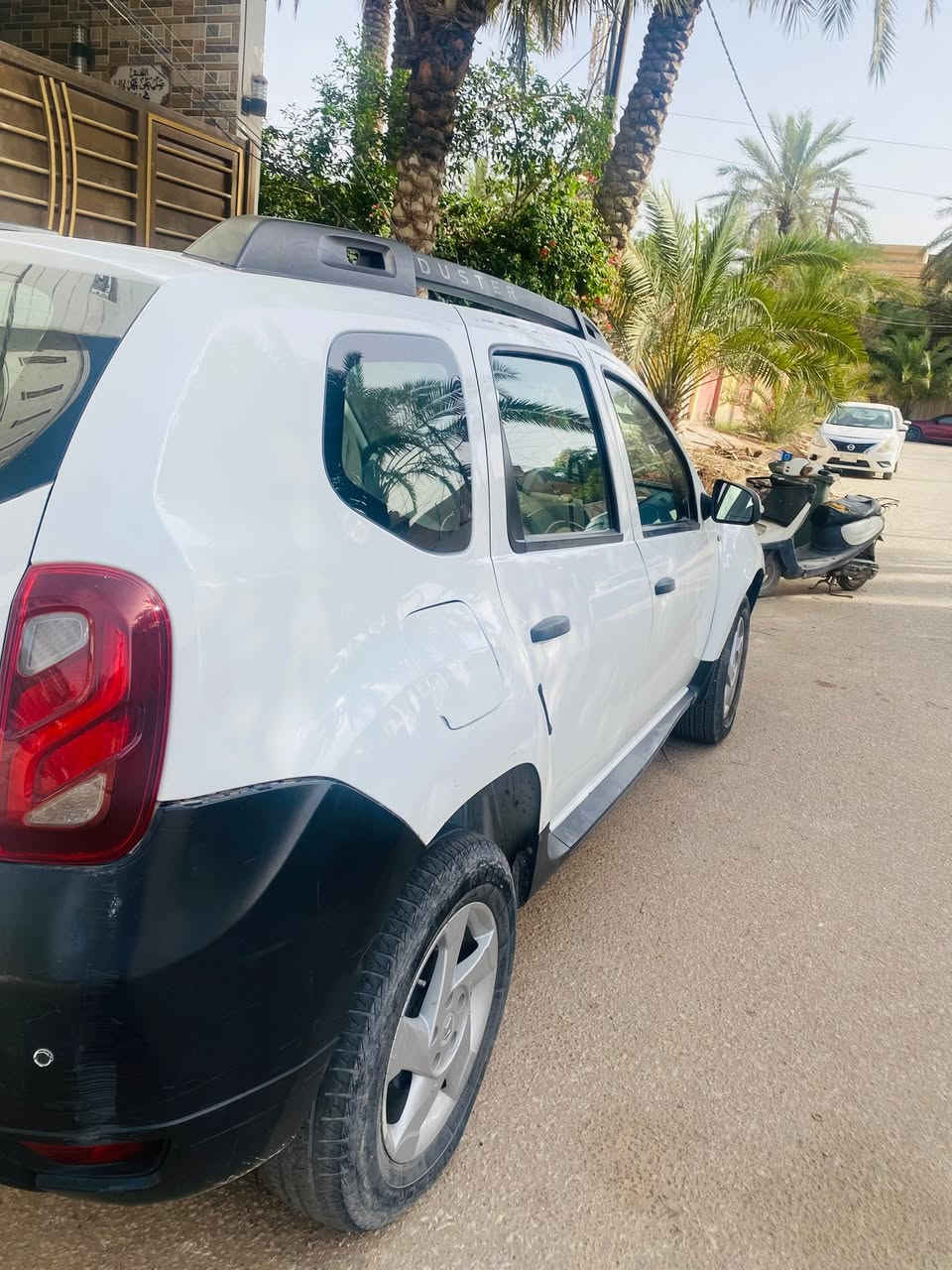 للبيع بالاقساط 
رينو داستر موديل 2018 محرك 2000 
بدون ضربة بيها طخات 
كير محرك تبريد بحالة جيدة 
سنوية جديدة رقم كربلاء 
مكاني كربلاء ***********
