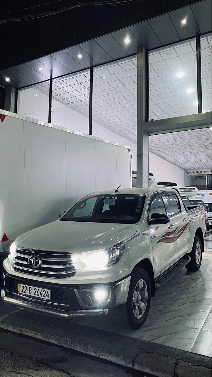 تویوتا هایلوکس 2020 لۆک بێ بۆیاغ هیچ هیچی نیە چوار تایەی لۆکی لەژێرە تەحویل و بەناو کردن بەشەرتە تەنها 100000 km ڕۆیشتوە گێڕ حادی گێڕ و مەکینە بەشەرت بەنزینە 
بۆ پەیوەندی کرد 📞
***********
*********** أربيل, العراق
