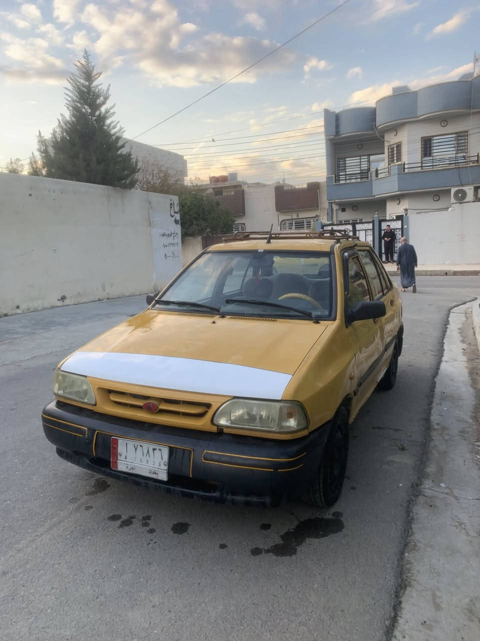 السلام عليكم
سايبا موديل ١٢ رقم بغداد صاحبها بحي الانتصار شرط التحويل  محرك وكير شرط 
كابون بعد مامسجل 
باتري وتايرات جدد والنظافة كدام العين هيئة ماعليها 
سعرها ١٩ بيها مجال بسيط 
***********/// ***********
