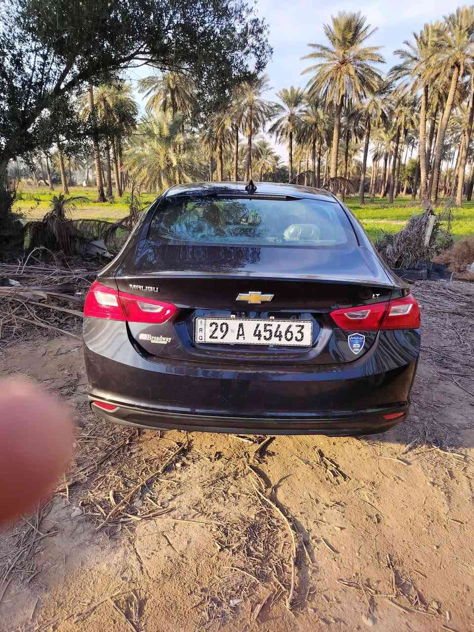 للبيع ماليبو موديل 23 لون فيلي مواصفات فول واحد على واحد رقم واسط بسمي سنويه هزه وفحص جديد حادث جاملغ و باب بجم كبس مكانهه واسط الكوت ترهم مراوس. السعر 130.   ***********.   ***********
