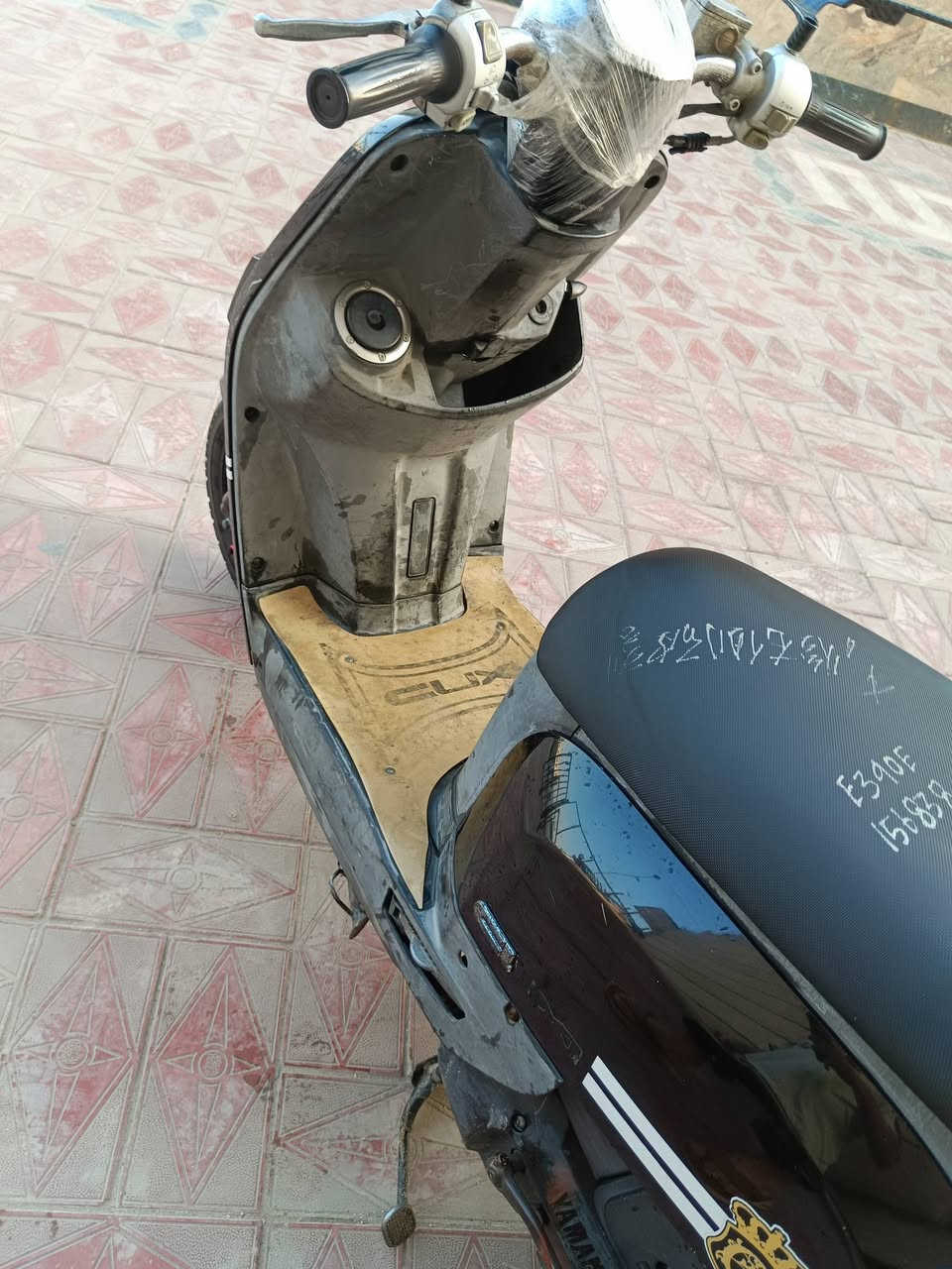 ماكس بوليسي للبيع
دراجه رمبه طالعه و ع ايدي كلش نضيفه وصلها موجود 
مامفتوح بيها برغي كلها ع البلاد الدراجه كهربائيات كلها شغاله 
مكاني ناصرية مركز 
تواصل : ***********
