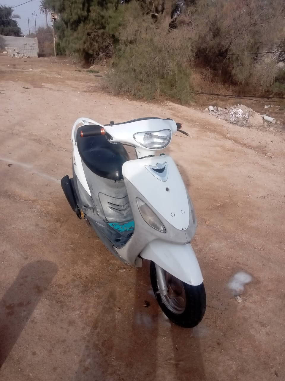 سلام عليكم للبيع ماكس مغولي دراجه كله بلادي محرك ما مفتوح دبلات ويل صالنصه كله بلادي شاصي مكفول محرك خرسه قفل جنطه الله شاهد مال جناي سعر 450مجال مكان المجد معلق ***********
