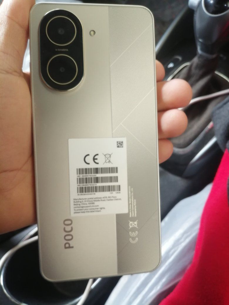 سلام عليكم جهاز للبيع POCD
جهاز جديد صاره سبوع من مشتري شخط ما بي 
ذاكره 128المعالج الشاشه 120هرتز
رايده ب 150/
***********
