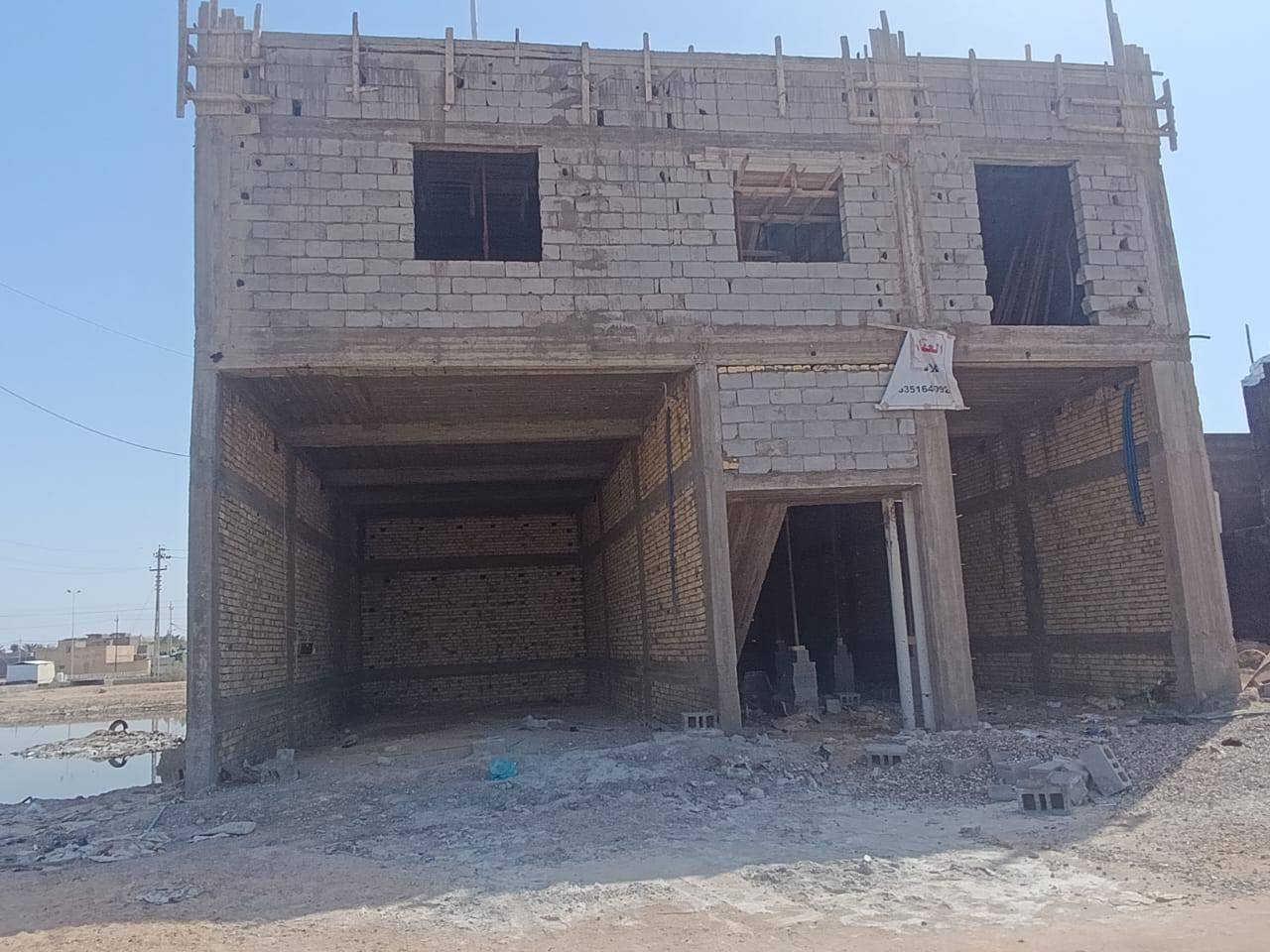 السلام عليكم العقار للبيع ارض الصبخ
في قضاء الفاو
المساحه 250متر
العقار طابقين
الطابخ الأرضي متكون
من محل طول 14 العرض 6م
والباقي مخزن
الطابق الثاني متكون 
3غرف نوم
صحيت
هوول كبير
مطبخ
استقبال
مساحت البناء الطابق الثاني 250م
البيت مهيكل دنك
السعر 140 رقم صاحب القطعه ***********
