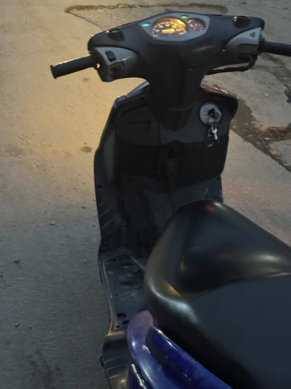 للبيع فقط سكنس نثيه ياباني ١١٠ كهربائيات شغالات مكينه نضيفه دراجه مال جناي المكان حي او او مدينه الصدر***********
