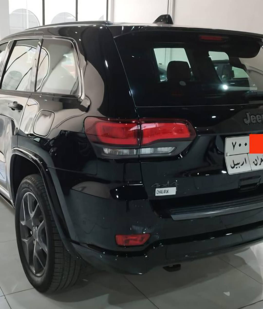 جيب خليجيه ثمانينيه ليميتد
وكاله هارلم
الموديل :2021  
المحرك : V6.  3.6L
رقم اربيل 
السياره كلين تايتل مكفوله كفاله عامه  
كير محرك صدر تبريد على وضع الشركه
 السيارة صاحبها دكتور /طبيب
 على ايدة مشتريها صفر / مسجلةبالسنوية شهر الواحد 2022
 عناية فائقة للسيارة اخت الجديدة
اكاد اقسم ما تلكون هيجي نظافة
 ماشية 70000كم
 تصعد تمشي بيها كأنه ما ماشية 
المواصفات :
اللون اسود والداخل قرميدي احمر ماروني اصلي شركة
* دفع رباعي 4x4 . 
* شفتات بالستيرن
* تحذير النقطة عمياء ⚠ .
* ويل قياس 20 انج .
* سقف بانوراما . 
* شاشه كبيرة 8.4 انج . 
* نظام الخرائط (GPS) .
* ستيرن كهربائي . 
* المصابيح الأمامية زنون .
* كشافات الضباب زنون .     
* تشغيل عن بعد .
* صندوق كهربائي ..
* حفظ وضعيات الجلوس (ميموري) . 
* المقاعد الأمامية كهربائية .
* المقاعد الأمامية تبريد وتدفئة .
* المقاعد الخلفية تدفئة .. 
* حساسات أمامية . 
* حساسات خلفية . 
* كاميرا خلفية .
* تدفئة ستيرن . 
* بخاخ ماء على المصابيح الامامي..
* مرايا شفط ،خاصية تدفئة لازالة البخار ،متحسسه للضوء العالي
* مانع تصادم خلفي .
*دوسات كهربائية اوتوماتيك
* بلوتوث تلفون . 
* محدد سرعة . سقف بنوراما فتحتين
* نظام التشغيل والاطفاء الاوتوماتيكي ( Auto Start System ) .
* نظام بريك اوتوماتيكي ( Auto Break System )
* ⁠رادار امامي
*الاطارات مبدلة قبل اربعة أشهر
 *تاير السبير مانازل بالكاع
مكان السيارة اربيل 
السياره كلش جديده  وفوول مواصفات 
للاستفسار  الاتصال ع الرقم 
*********** واتساب
 بائع خاص

