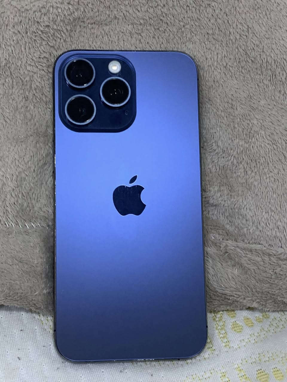 ١٥ بروماكس ٢٥٦ كيكا بطارية ٨٨ بس سيمكارت مايقرة ومبدلة شاشة ممتازه الباقي شغال شرط سعره ٤٢٥ الف


**إذا كنت صاحب هذا الإعلان وتريد حذفه لأي سبب، رجاءا أرسل رسالة إلى الدعم الفني**