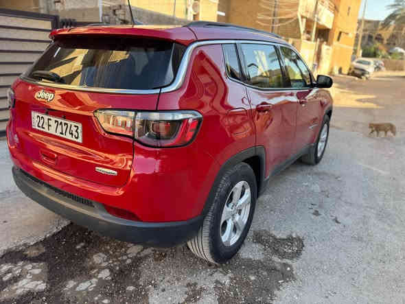 السلام عليكم ورحمة الله

للبيع سيارة: جيب كومباس  موديل 2021

•الضرر: جاملغ و باب السائق  ( البجم كبس ) 
•الرقم: اربيل الجديد 
•الايرباكات: دركة ودشبول
 
مكفولة من الشاصي و اللغد 

•المواصفات :
▪️المحرك: 2.4L (اربعة سلندر)
▪️ ماشيه 68 الف ميل 
▪️ويل كب  مع طقم تايرات جديد
▪️بصمه 
▪️تشغيل عن بعد
▪️كامرة خلفية
▪️كشنات السيارة جلد و مخمل 
▪️تدفئة لكشنات المقدمة ستيرن تدفئه 
▪️شاشة 
▪️تبريد قطعتين امامي وخلفي
▪️سايد بريك دكمة
▪️سستم صوت
▪️تحكم ستيرن جهتين بلوتوث وحاكية وكروس سرعة وتحكم صوت 
▪️نظام ABS مانع انزلاق
▪️ ، مرقمة أربيل وجاهزة.
السياره كامله وما ناقصها شي 

ملاحظة :  هنا بالعراق. صار بيها صبغ بالكرن مال الجاملغ امامي مكفول من الضربه والحادث 

السعر المطلوب: 147 💵💵 ورقة وبيها مجال 
 
مكانها : بغداد - الدوره 
للاتصال : *********** بغداد
