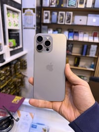 ايفون ١٥ برو ماكس • ٢٥٦ • شاشه مستبدله