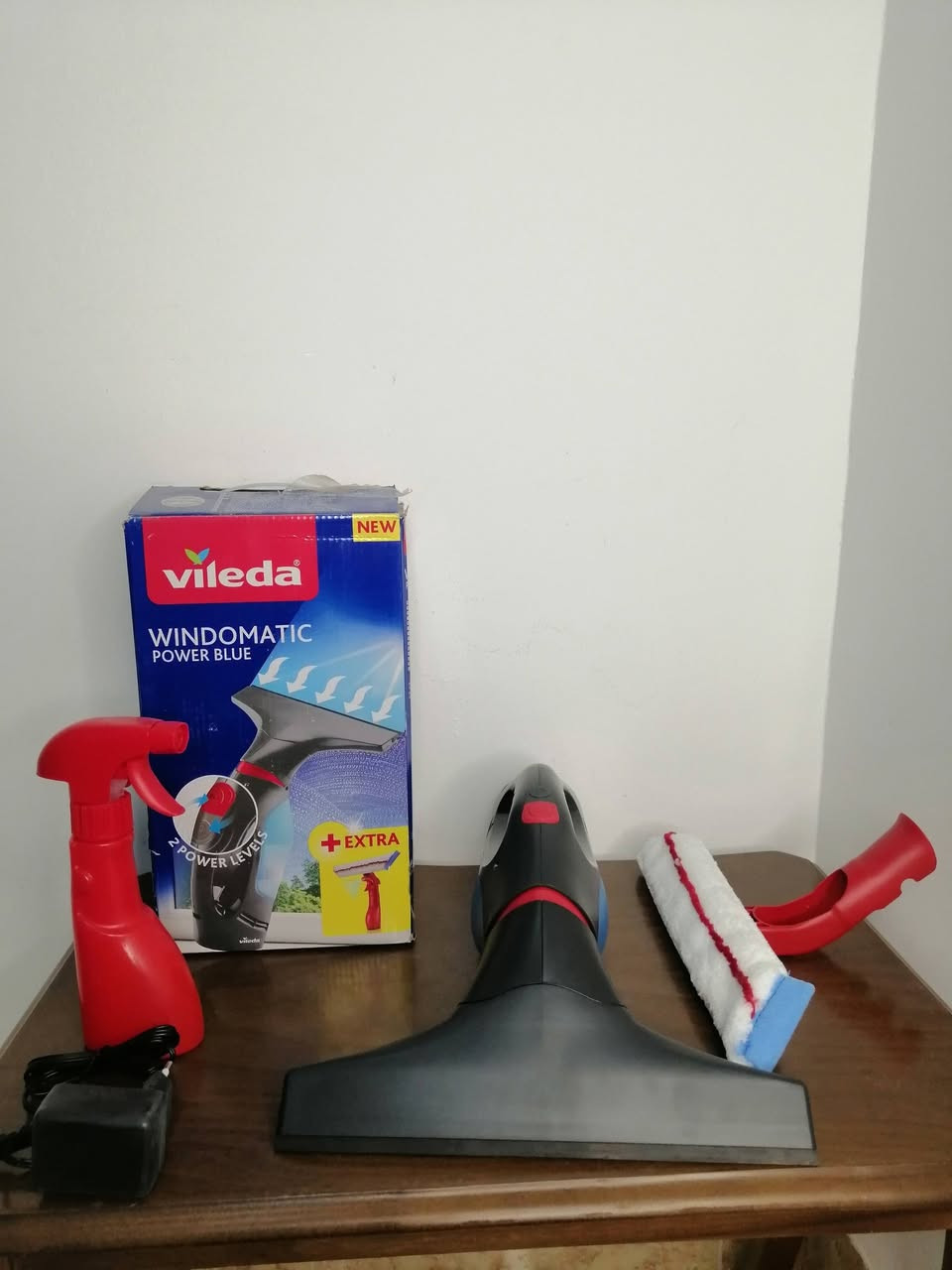 منضفة زجاج السيارات و الشبابيك ماركة فيلد الألمانية شحن كامل ملحقات جديد بسعر مناسب


**إذا كنت صاحب هذا الإعلان وتريد حذفه لأي سبب، رجاءا أرسل رسالة إلى الدعم الفني**