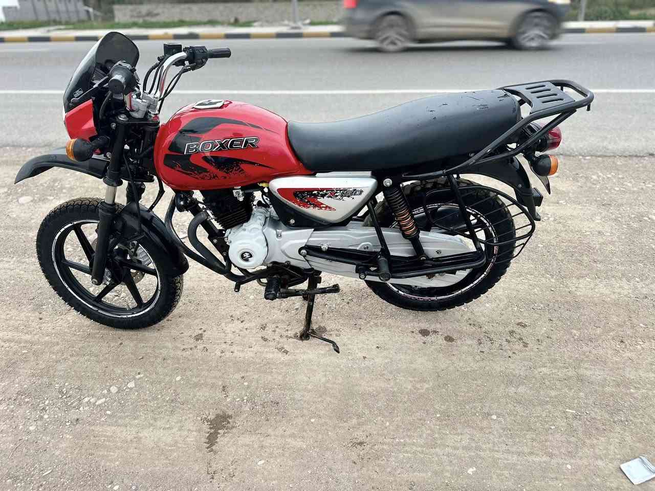 السلام عليكم 
بوكسر جبلي للبيع 
موديل 2021 
مكفوله كفاله عامه اوراق اصولي شرط ترقيم 
مكاني ديالى شهربان*********** 
0782 586 5864
