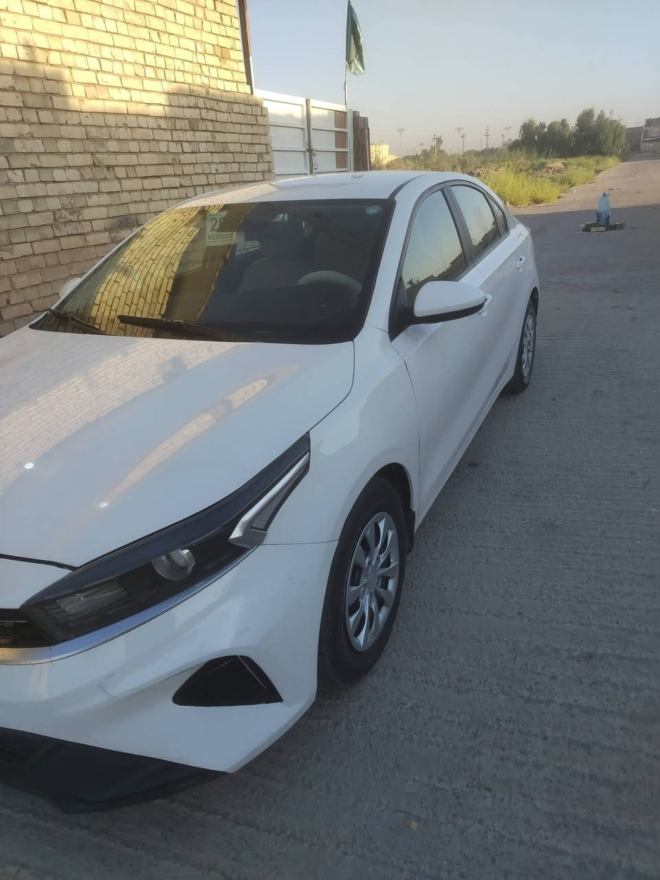 سلام عليكم سيراتو ٢٣ ناشر سونار وبيها تصليح بلغد السعر ١١٨  كير محرك تبريد مكفول عنواني صويره ***********
