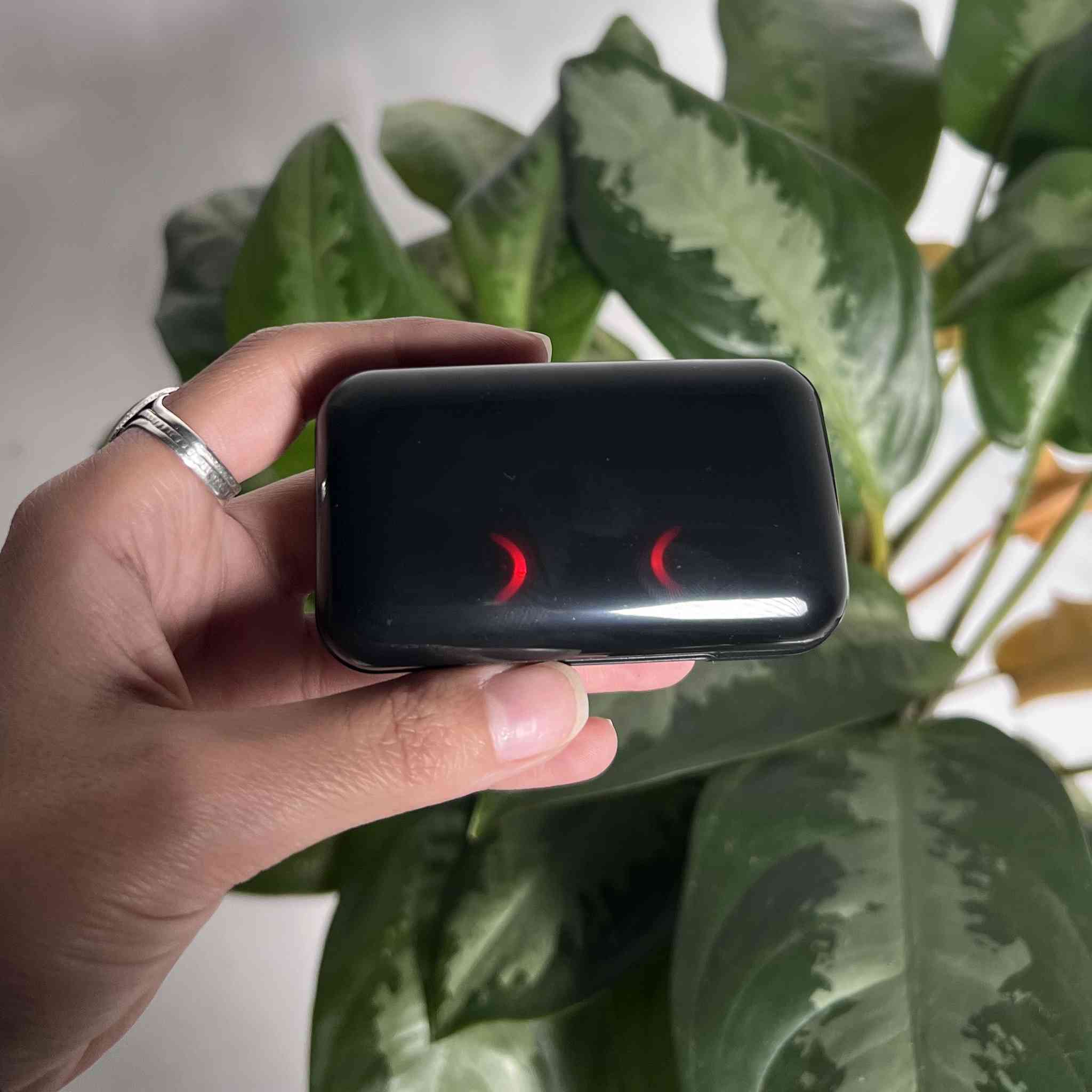 عرض ناااار 🔥 أيربود گيمنك أصليه ام الباور بنك لأول تم 9 ألاف دينار


**إذا كنت صاحب هذا الإعلان وتريد حذفه لأي سبب، رجاءا أرسل رسالة إلى الدعم الفني**