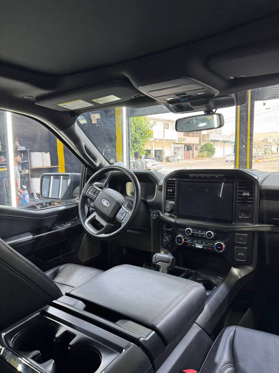 Ford F 150 XLT (2024) FULL OPTION panoramic

‎ مواسفات:-
XLT plus panoramic 
‎مایل ڕۆشتووە  18,000
‎مەکینە 6 بستۆن تۆربۆ (2,7)
‎مواصفات فول فول 
- بصمة
- پپێش لاریات بلادی 
- بانوراما 
- گێچ ئەلیکترۆنی
-  كاميرا 360
- شحن وايەرليس 
- 4✖️4 ( دبل اكسل ) 
- کۆد ده رگا
- شاشة گەوره 
- پێش لارێت 
- لايت زينون بلادی
- رادار پێش و دوا 
- رادار ئاوێنه 
- حساس پێش ودوا 
- کوشن جلد 
-  کوشن کارەبا 
- کوشن گه رم
-  سوكان هيتەر 
-  شەغال 
- دەعامى رابتر 
-  برێك كارەبا 
- بروجكتر LED 
‎زۆر مواسەفاتی دیکە
‎تەنها یەک چاملغ بۆیاغە و ٢ پەڵە بچوک کارتی هەیە
‎گێر و مەکیەنەی بەشەرت 
‎هیچ کێشەیەکی تێدا نییە 
‎نرخی 365وەرەقە مەجالی تێدایە

FORD F150 XLT plus panoramic 2024
‎موديل 2024
‎فول مواصفات 1/1 
‎ماشية فقط 18000  مايل حساب صفر شريكة 
‎بانوراما 
‎بجم لاريات بلادي 
‎كشنات جلد +كهرباء+كشن خزن
‎كشنات تدفئة 
‎شاشة جبيرة 
‎كيج الكتروني
‎دعامي رابتر
‎رادار امامي 
‎رادار خلفي 
‎رادار جانبي
‎نقطة عمياء
‎كامرات360درجة
‎لايتاد ليد 
‎بك لايت لد 
‎مري شفط
‎تشغيل عن بعد 
‎دبل اكسل 
‎درايف مود وتحكمات كامله 
‎وبعد بيها هواي موصفات معروفه 
‎سيارة جاهزه من كلشي 
‎صدر كهربائيات كير مكينة كله بشرط 

‎جاملغ صبغ  
‎مكانها سليمانى

‎سعرها (٣٦٥)ورقة بيها مجال السليمانية, العراق


**إذا كنت صاحب هذا الإعلان وتريد حذفه لأي سبب، رجاءا أرسل رسالة إلى الدعم الفني**