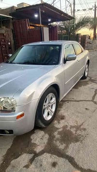 اوباما 2010 مكينه 3500 السونار مرفق بالمنشور السياره جاهزه السعر  120$...