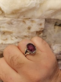 فضة ٩٢٥ • الياقوت الأحمر • قياس ٢٠