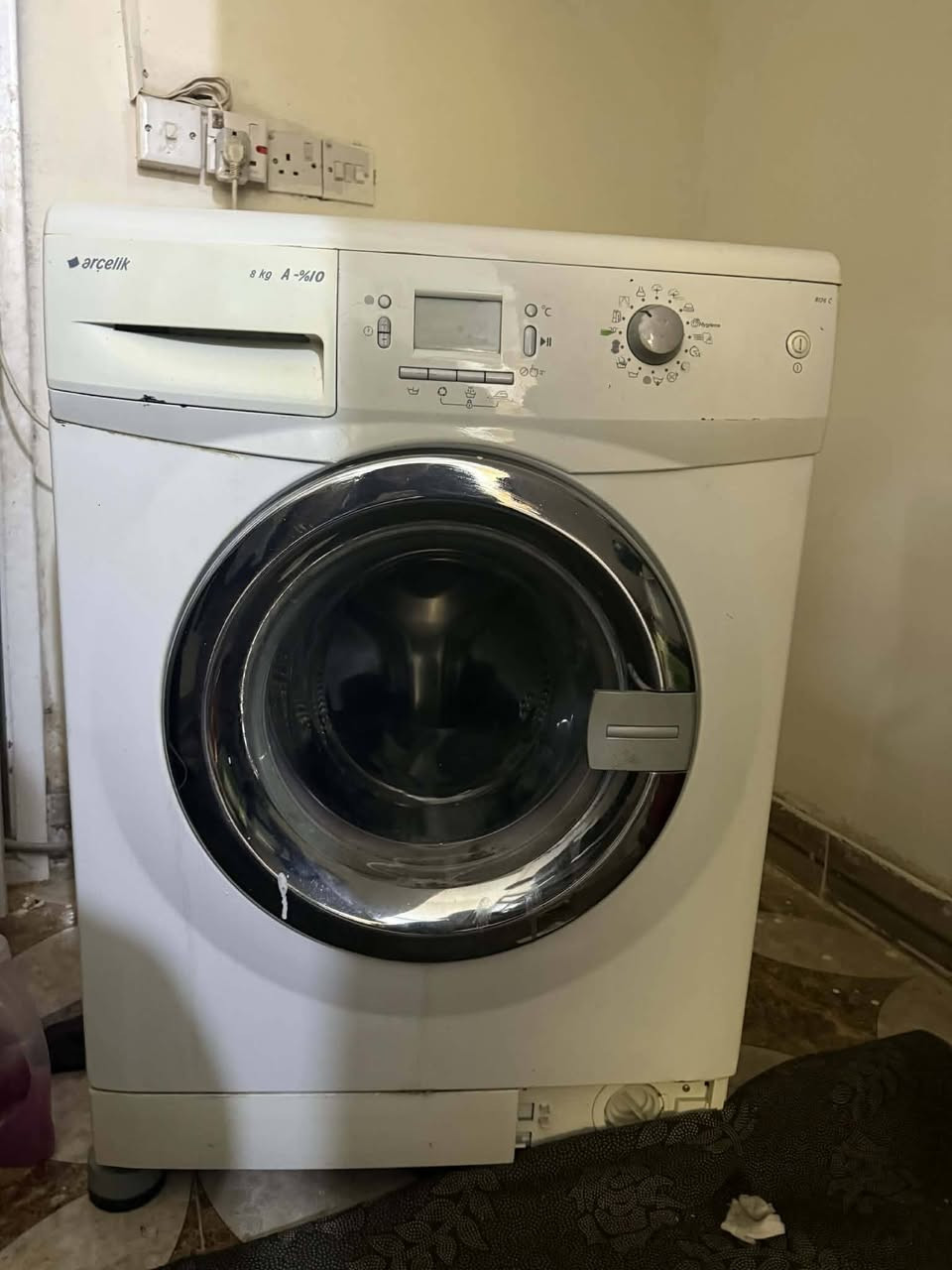 160الف 8كيلو


**إذا كنت صاحب هذا الإعلان وتريد حذفه لأي سبب، رجاءا أرسل رسالة إلى الدعم الفني**