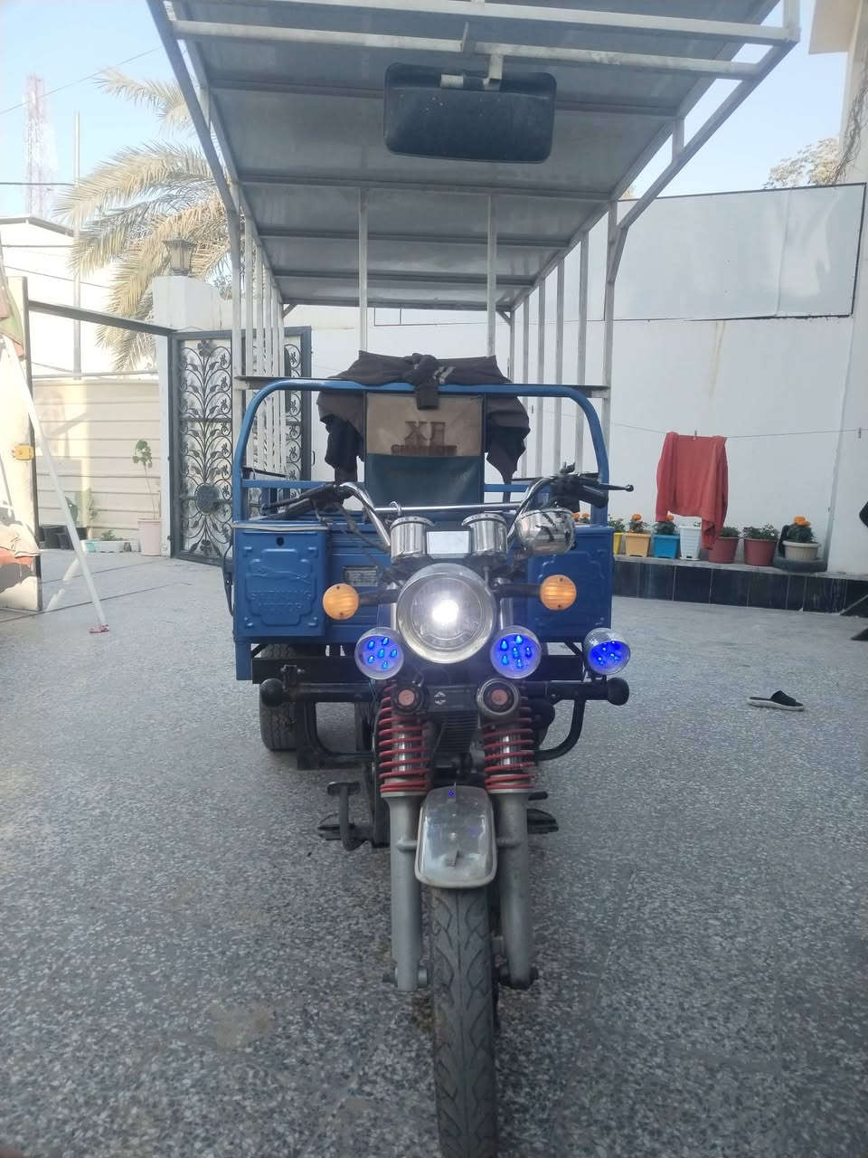 موديل ٢٠٢٣ للبيع ما مفتوح كلشي شغال بلاد
مرقم سنوية فقط تستلم لوحات من معندي اسويلك مكاتبة و تخابر راعيها

شراي اتصل ***********
