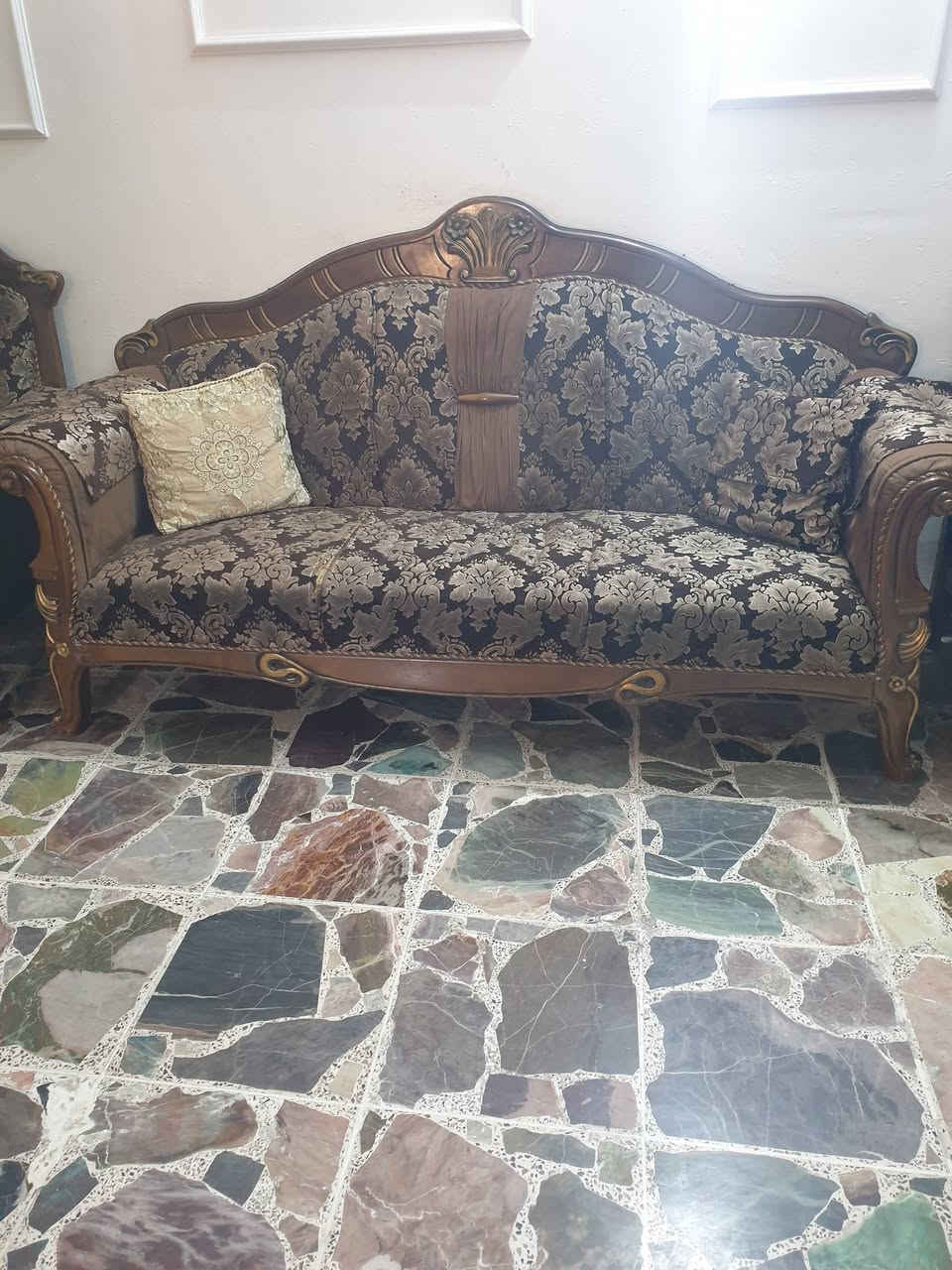 قنفات للبيع مكاني الغزاليه


**إذا كنت صاحب هذا الإعلان وتريد حذفه لأي سبب، رجاءا أرسل رسالة إلى الدعم الفني**