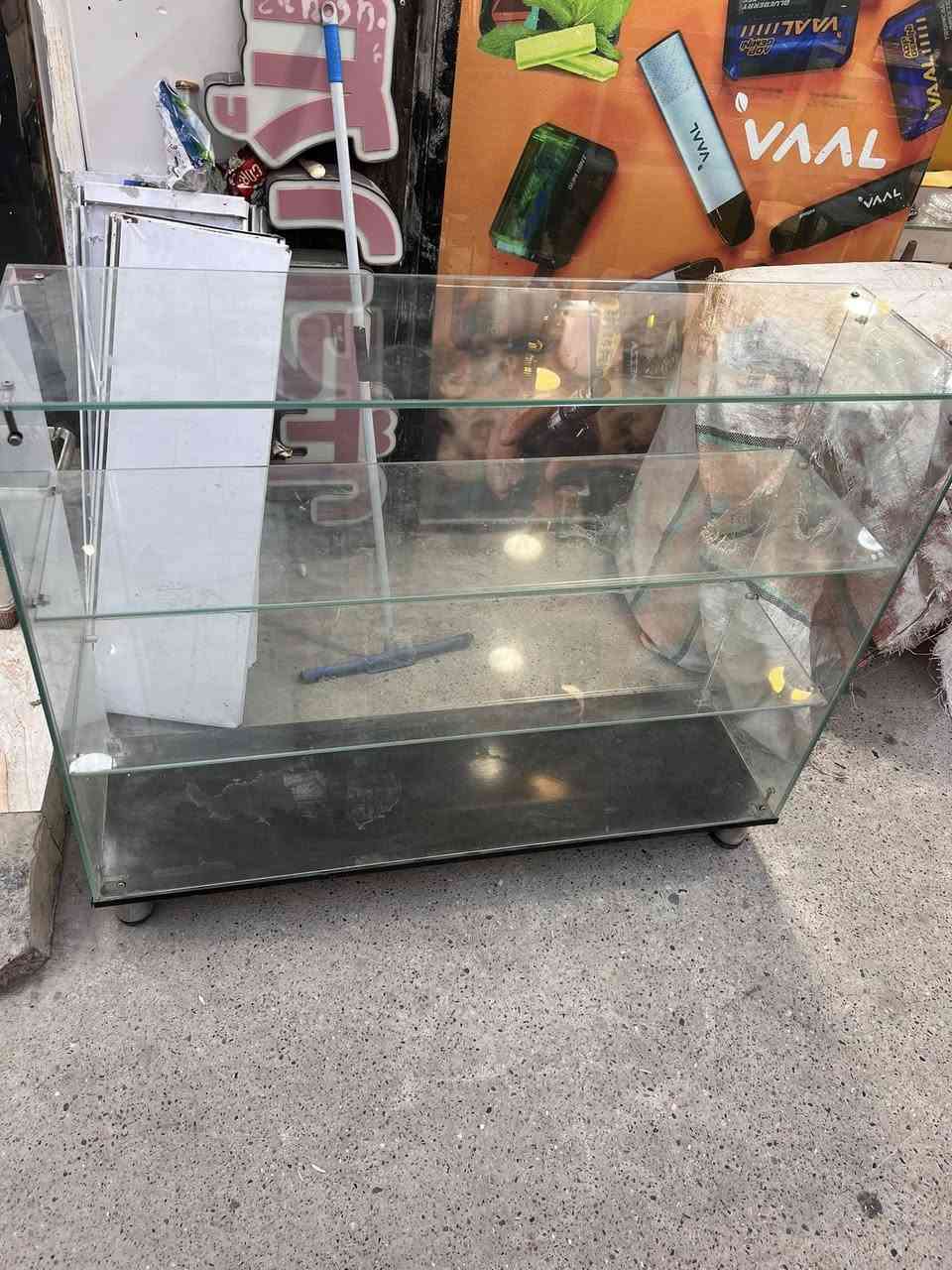 فاترينة جام للبيع العرض 120 الارتفاع 100 
السعر 80 الف


**إذا كنت صاحب هذا الإعلان وتريد حذفه لأي سبب، رجاءا أرسل رسالة إلى الدعم الفني**