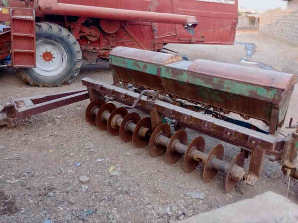 للبیع دیسك 10صاج دبل شاصی صاج فرنسی صاج ضعیف سعری2ملیون مجال مکان قضاء بردرش قریب موصل *********** ***********
