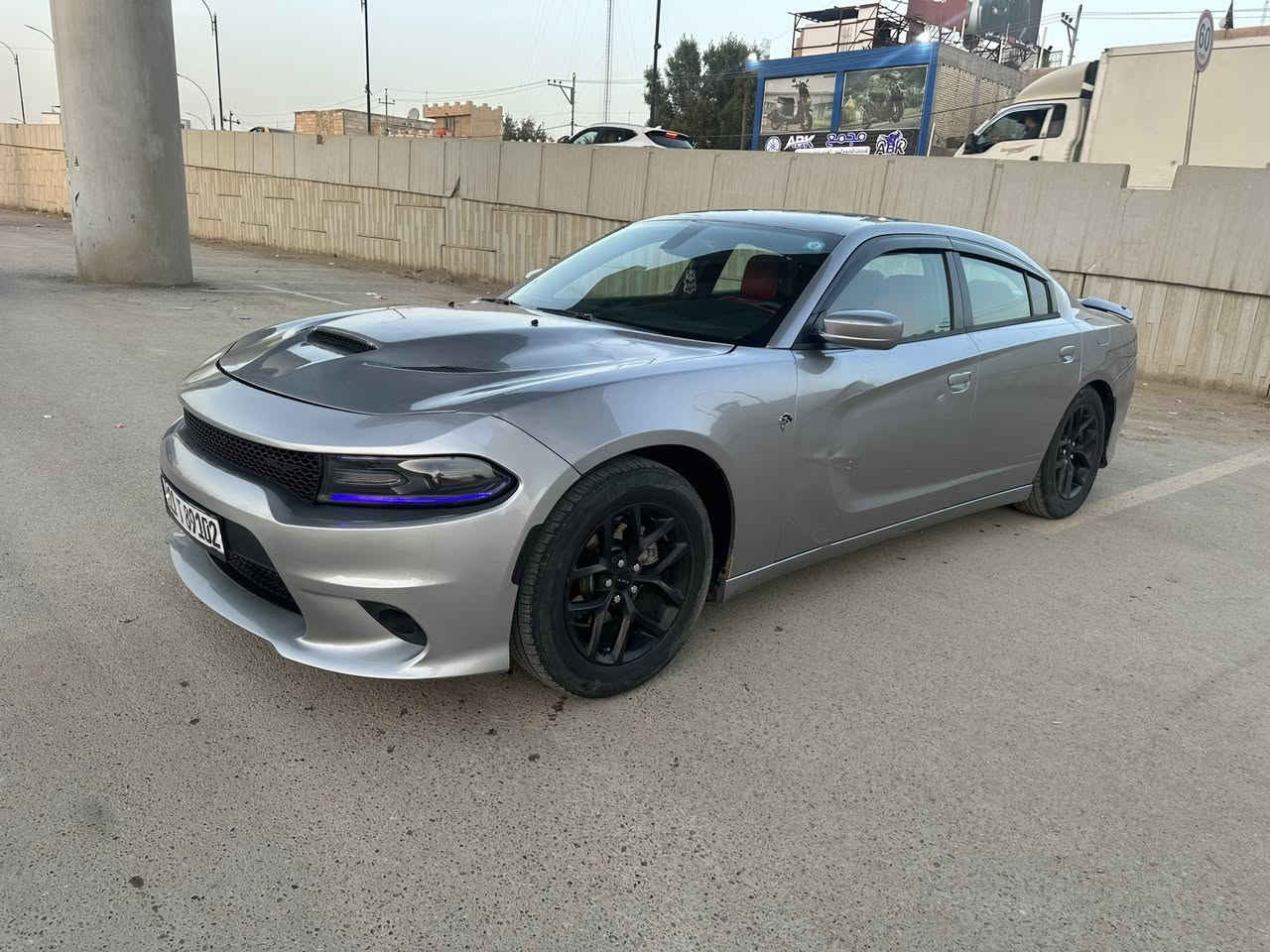 جارجر موديل 2017 امريكي بيه قطعتين صبغ بدون اي دواخل سياره جديده محرك 3600 رقم بغداد انكليزي تحويل مباشر السعر. 157 مكان السياره حله  حي الزهراء 

***********
