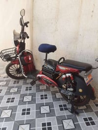 دراجه شحن حجم 20 فول نضافه بس بدون بطاريات نضافه كدام عينك موديل 25 بص...