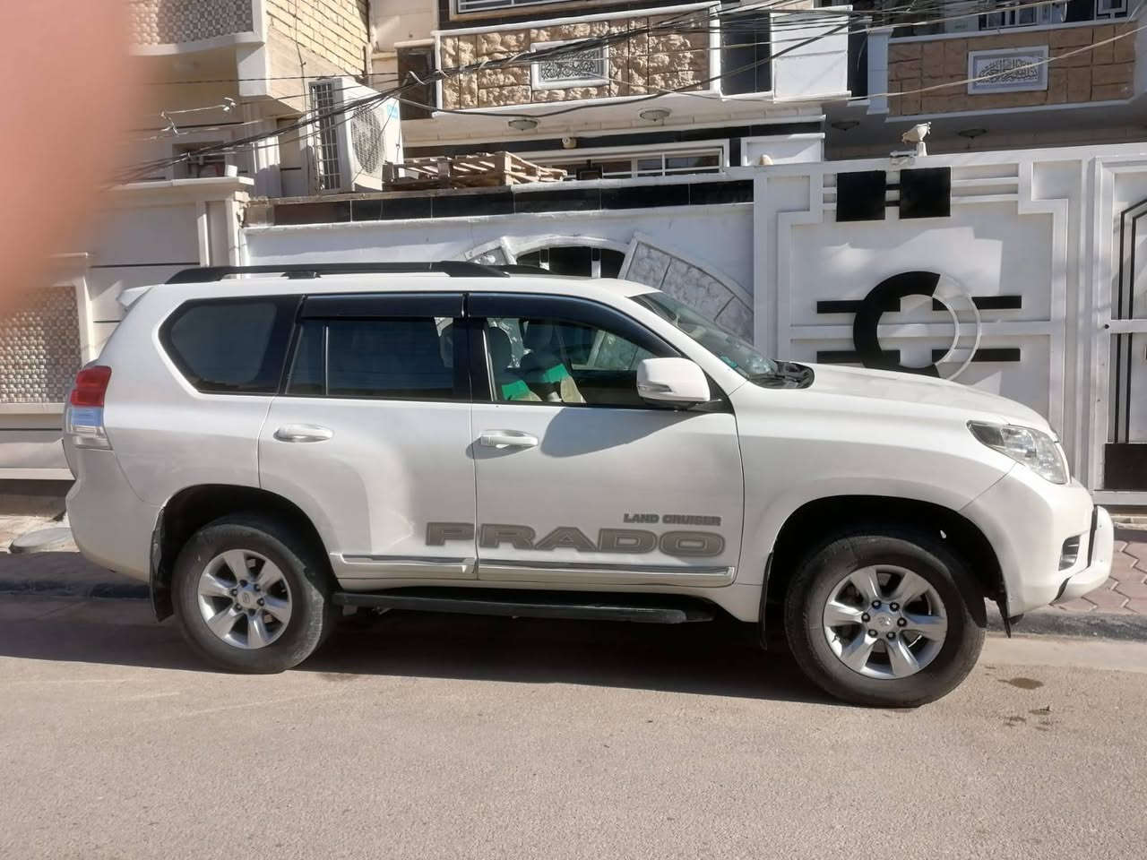 للبيع برادو موديل ٢٠١٣
فول مواصفات كويتي 
دبل تانكي تحكم استيرن 
جهتين مري كهرباء فتحه 
سقف كشن جلد تخم تاير 
مكينه وكير كفاله السعر 
٢٨٠ورقه
وبيها مجال  مانع انزلاق سبعه راكب 
حداديه ممتازه سنويه 🛜
لغاية ٢٠٢٨ا
ارقام انكليزي بغداد 
سياره باءسمي    ‏‪***********‬‏    ‏‪***********‬‏
