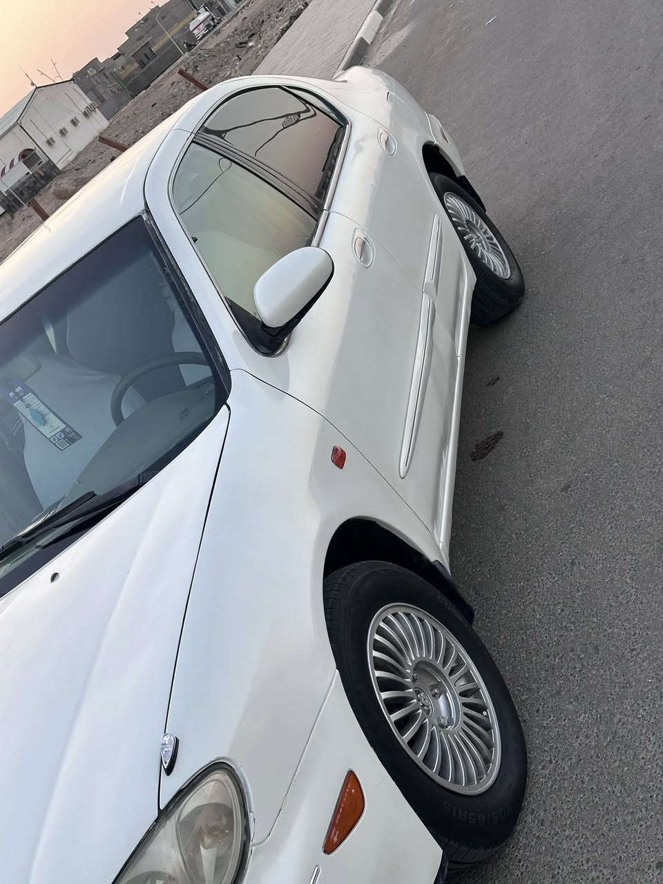 السلام عليكم نيسان مكزما موديل 2003 مكينه وكير كامري شرط الفحص تبريد شغال حداده جديده تخم تاير كهربائيات شغاله مكفوله كص ونقل جثه وضربه قويه بيها مكانات صبغ ابيع حزام السعر 45 وبيها مجال وهذا رقمي ***********  وبي واتساب
