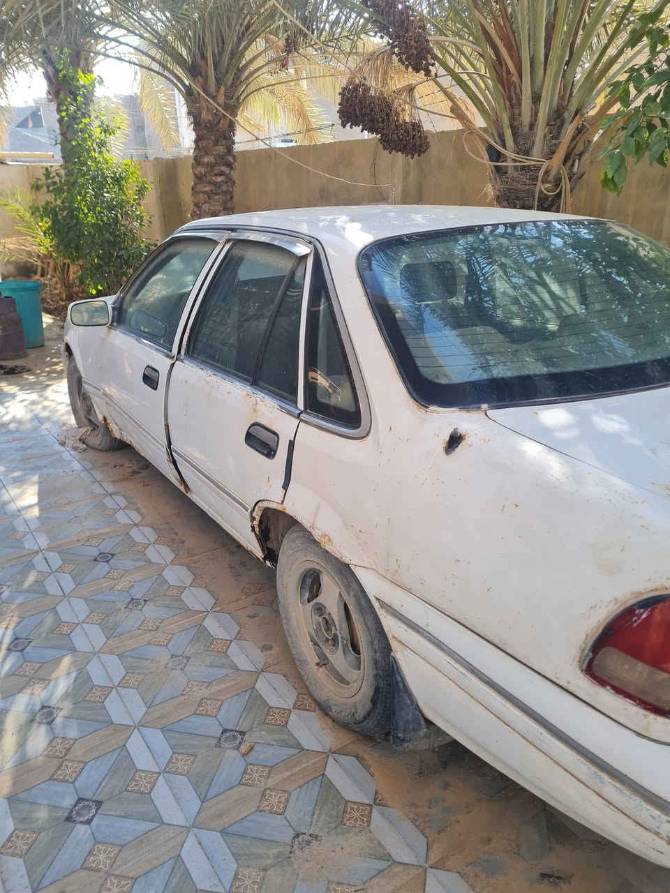 فراشة برنس موديل 1997 رقم بابل
فيها عطل محرك لاطش
سعر 22 وبي مجال
مكان كربلاء منطقة الشبانات
اتصل على رقم ***********
