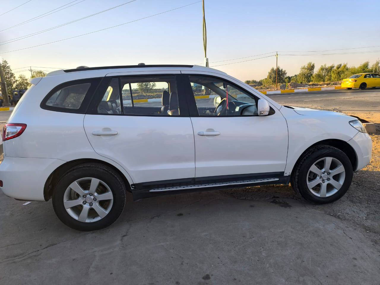 سنتافيا خليجي 2009 رقم اربيل بسمي فول مواصفات ماعدا بصمة محرك 2700  V6 بي تبخير وبيهة باب صبغ بسبب طخة خفيفة  
متواجد على الفيس 
رقم الهاتف ***********
