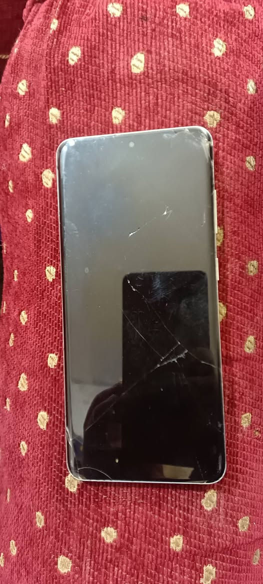 سامسونك S20 5G  يرادله شاشه وضهر مفطور قيم واخذ مكاني بغداد حي الخضراء


**إذا كنت صاحب هذا الإعلان وتريد حذفه لأي سبب، رجاءا أرسل رسالة إلى الدعم الفني**