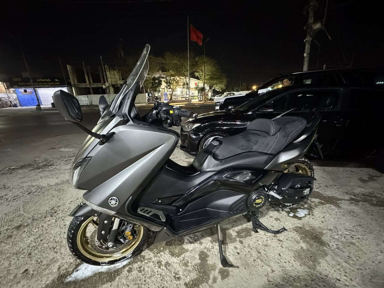 السلام عليكم دراجه للبيع
TMAX 2017 ايرون ماكس 
فول مواصفات بصمه رمبه جديده بمعنى الكلمه المسافه المقطوعه (ماشيه) 24km
الدراجه كفاله عامه كلشي بلادي من الرمبه 
الراغب بالشراء ***********
