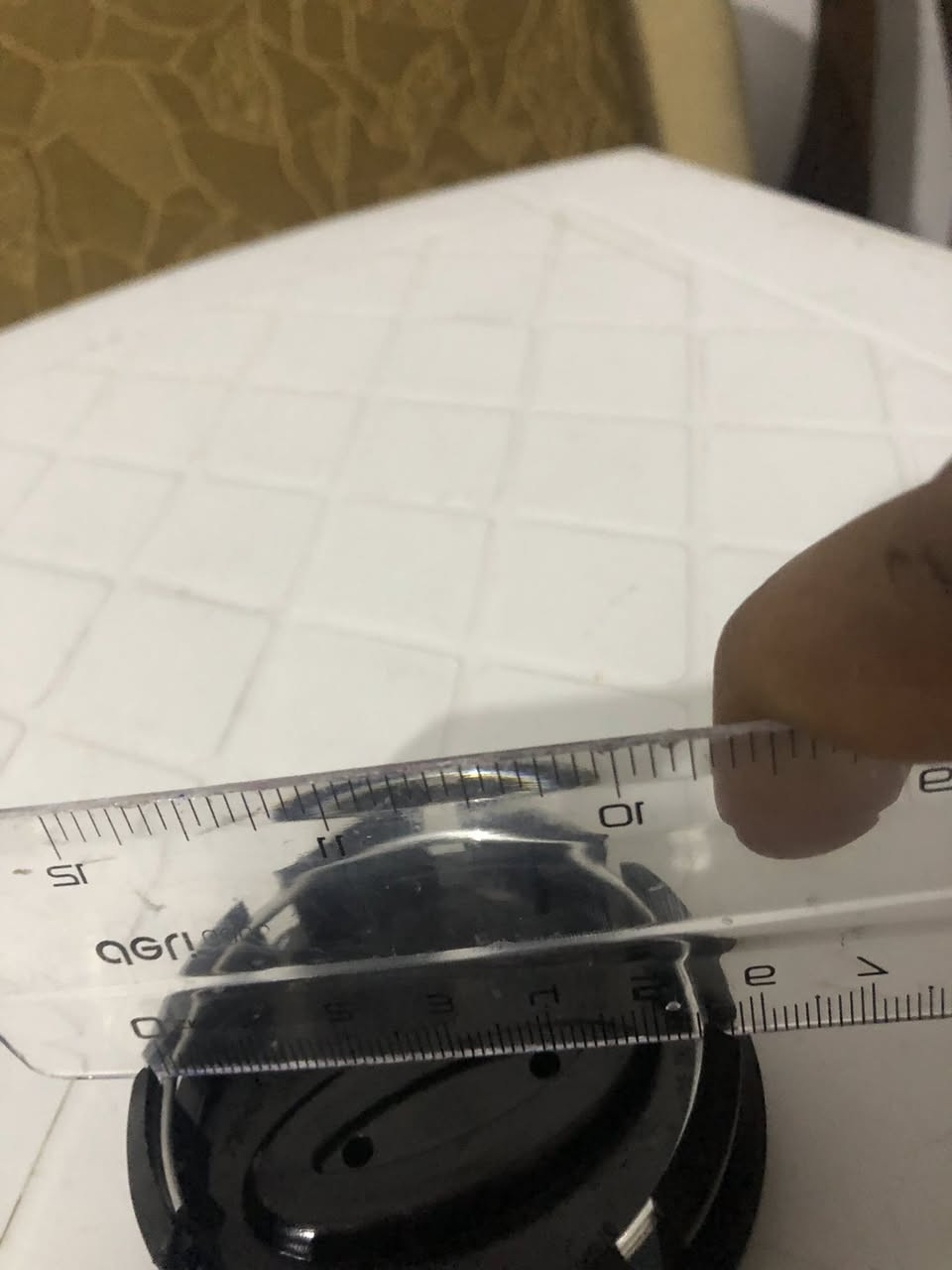 كبات ويل كب فورد اصلي اسود لامع
فدوة اروحلك حبيبي قبل لا تراسلني:
١- السعر ثابت ٣٠ الف مع التوصيل ما يعجبك السعر، تشوفهن غاليات، بغير مكان ارخص، اي فكرة ثانية تجي ببالك رحمة لامواتك لا تراسلني، مثل ما گلت السعر ثابت .
٢- القياسات گدامك بالمسطرة و الفيتة طابق القياس وي قياس الكب اللي عندك او فتحة الويل كب قبل كلشي (الرنگ الحديد قطرة ٥،٥ سم، الرنگ البلاستك القفل قطرة ٦ سم، الگشر الخارجي اللي بي علامة فورد قطرة ٦،٥سم).

اذا تريدهن راسلني خاص و اني بخدمتك…
تحياتي للكل


**إذا كنت صاحب هذا الإعلان وتريد حذفه لأي سبب، رجاءا أرسل رسالة إلى الدعم الفني**