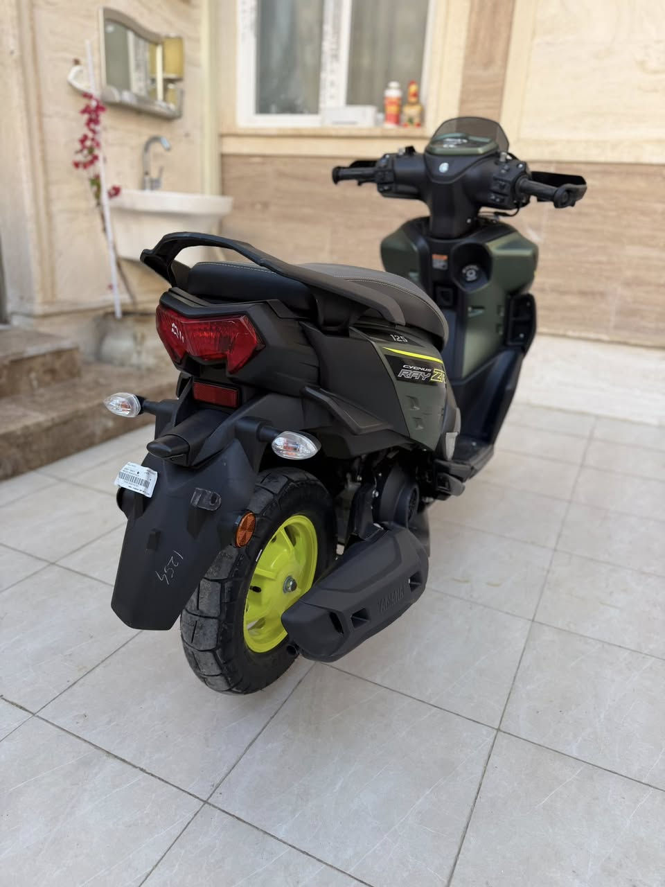 زت ار موديل 25جديده كارتون ماشيه 800حاويه دراجه جديده للستفسار اتصل ***********
