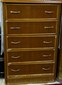 غراض بيت • نظيفة كلش • للبيع