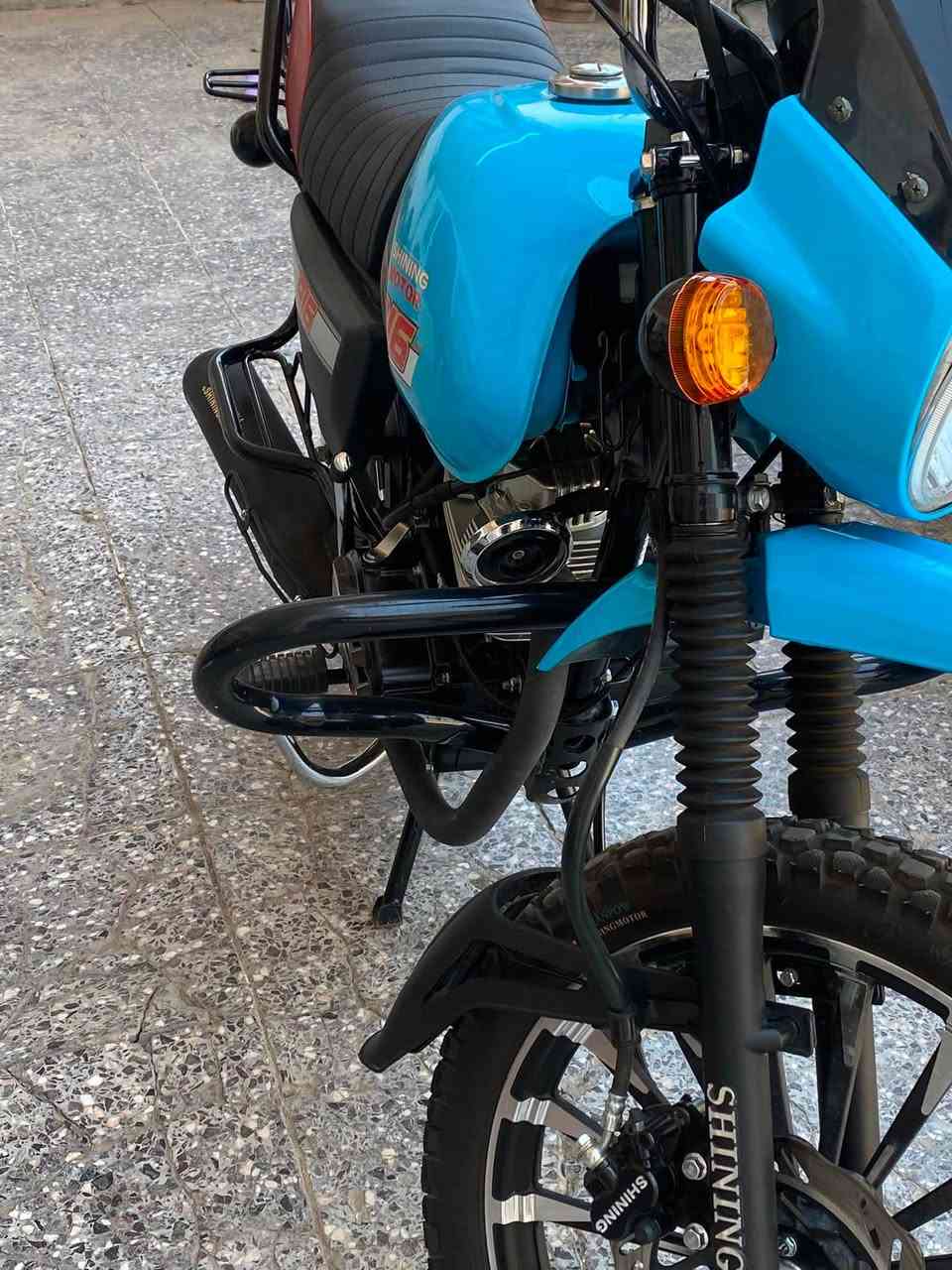 دراجه شاينك للبيع
مرقم قادسيه ماشيه 5000
السعر 2200وبيها مجال
المكان ديوانيه 
***********
