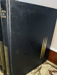 موسوعات تاريخية • لاروس • نادرة