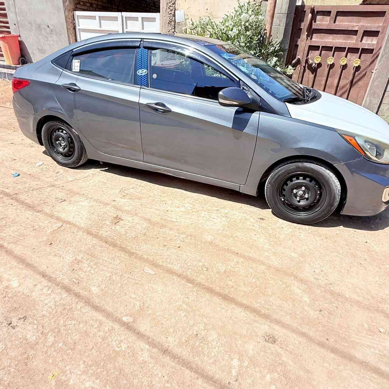 اكسنت 2013 امريكيه كلشي موضح بالسونار السعر 88 مجال بسيط
مكاني حله  مااجاوبك بالفيسبوك اتصل ***********
