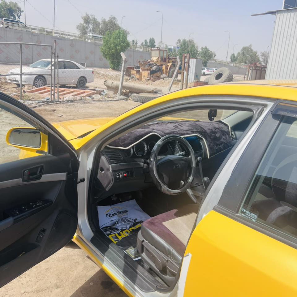 السلام عليكم 
سوناته مديل 10
كوريه 
مصفره هيه وغرامات 
سياره جاهزه من كهربائيات 
وحداديه مكينه جدد 
تخم تاير جديد 
تبريد ثلج 
مكينه 2000
بيهن ضرار خفاف 
جاملاغات الخلفيه مدحجات مشتغليهن شغل مضبوط
سياره مال جناي 
*********** واتساب موجود
مكان سيار النجف
