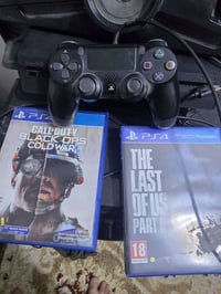 بلاي ٤ سليم • مستعمل نظيف • يو بي اس ساعتين