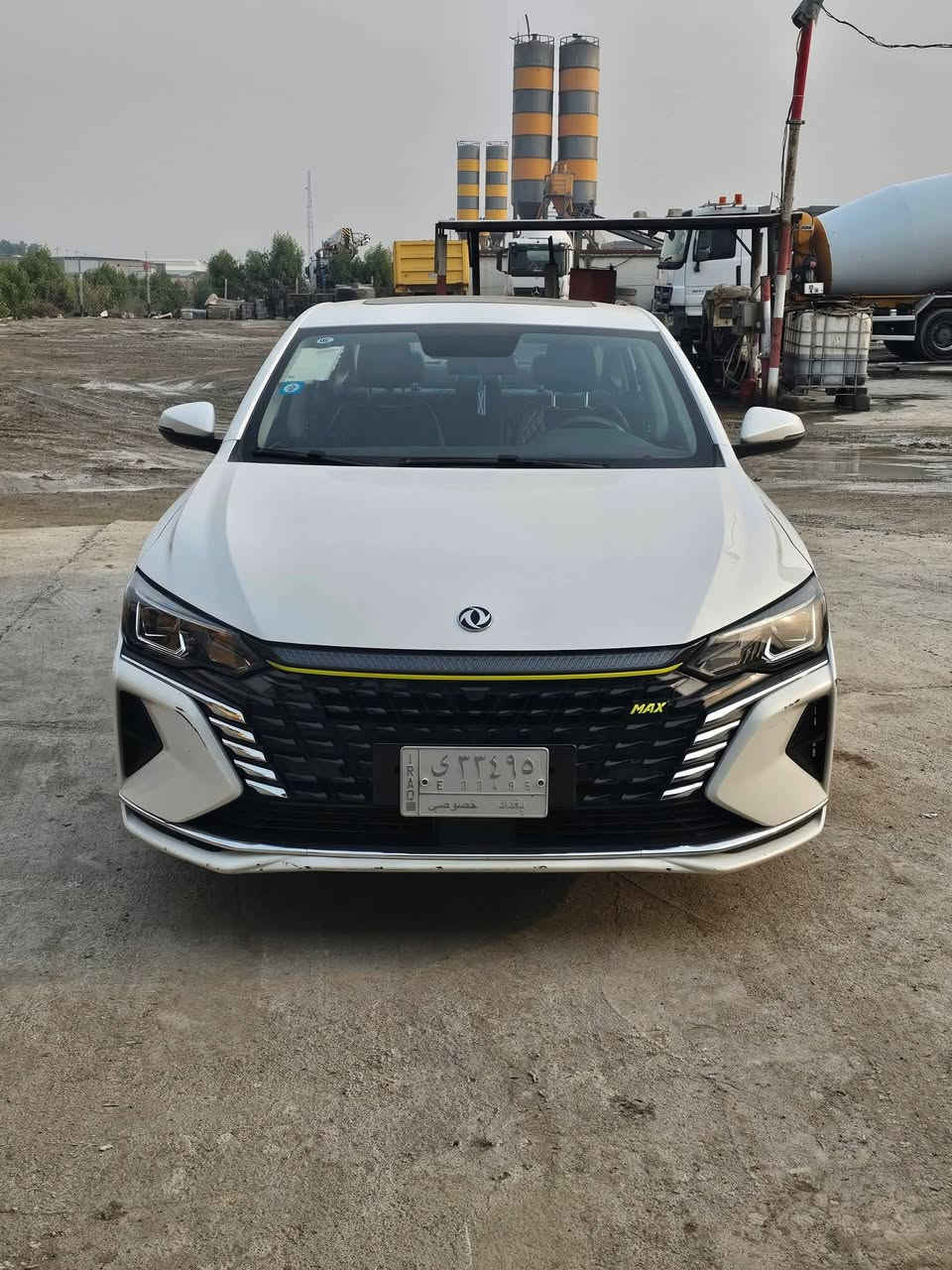 🚗 جمارة Dongfeng A60 MAX hybrid 
للبيع – وكالة وضمان مجموعة ليث العبيدي 🟢

📅 الموديل: 2023
🛡️ الضمان: صيانة مجانية 4 سنوات

⚙️ المحرك: 1500 تيربو
📊 المشي: 45,000 كم
🧾 الحالة القانونية:
✔️ بدون حوادث
✔️ مرقمة وباسمي

الراحة والتجهيزات 🛋️✨
▪️ غرفة داخلية واسعة ومريحة
▪️ عزل ممتاز جدًا
▪️ فتحتين سقف 🌤️
▪️ تبريد قطعتين ❄️
▪️ كشنات جلد
▪️ شاشة تحكم شاملة بالسيارة

💡 الإضاءة:
زينون + LED نهاري

➕ مواصفات أخرى عديدة

ملاحظة للشفافية ℹ️
▪️ بيها كم شخط بالدعّامية فقط

💰 السعر  ■ السعر ■ السعر 🟢🚩
اترك تعليق على المنشور داخل صفحة واحد وسيط سيارات وستصلك رسالة بالسعر ✅️

📍 المكان: بغداد – الغزالية

📞 رقم صاحب السيارة : ***********
