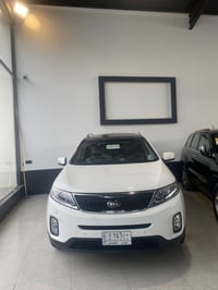 سورنتو 2014 للبيع أو للمراوس  بدون صبغ مواصفات 1/1 تدفئة تبريد بل كشن ...