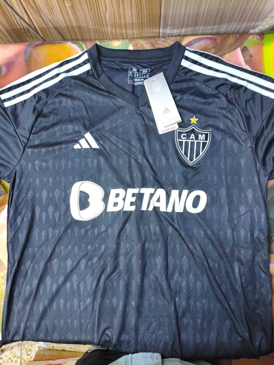 السلام عليكم دريسات يهاذ الشكل كلة اصلي ابو باركود صناعه تايلند وبرازيل  وبعد بيهن الوان 50 قطعه تقريبا الوان كاملة ابيعهن شلع الي يحب يتفضل خاص


**إذا كنت صاحب هذا الإعلان وتريد حذفه لأي سبب، رجاءا أرسل رسالة إلى الدعم الفني**