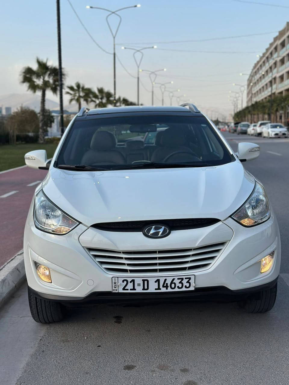 هۆندا تکسۆن ٢٠١٢
فول مواسەفات
دو پەڵە ساردی هەییە
سفری شەری کەیە 
سەیارەکە یەک دەستە بە سفری لای خۆمان بووە 
بۆ زانیاری زیاتر پەیوەندی بکەن بە 
*********** لە سلێمانیم السليمانية, العراق
