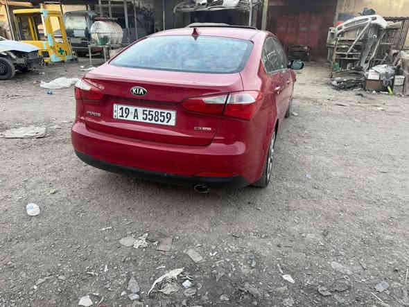 فورتي وارد امريكي موديل 2016 رقم كربلاء تحويل رقمي الجديد 
فول مواصفات فتحة جلد بصمة بصمة بيبان كامرا تدفئة بالكشنات مرايات شفط يدات نيكل ويل كب مكينه 1800 حادثها مال امريكا داعمية فقط بدون صبغ مكفولة 
وحالياً بيها حادث طخة بنيد وداعمية ولايتات ابيعها على وضعها مكان السيارة بغداد مشتل سعر105 سيارة 
ماشيه 90 الف
***********
اعتذر عن المراوس بغداد
