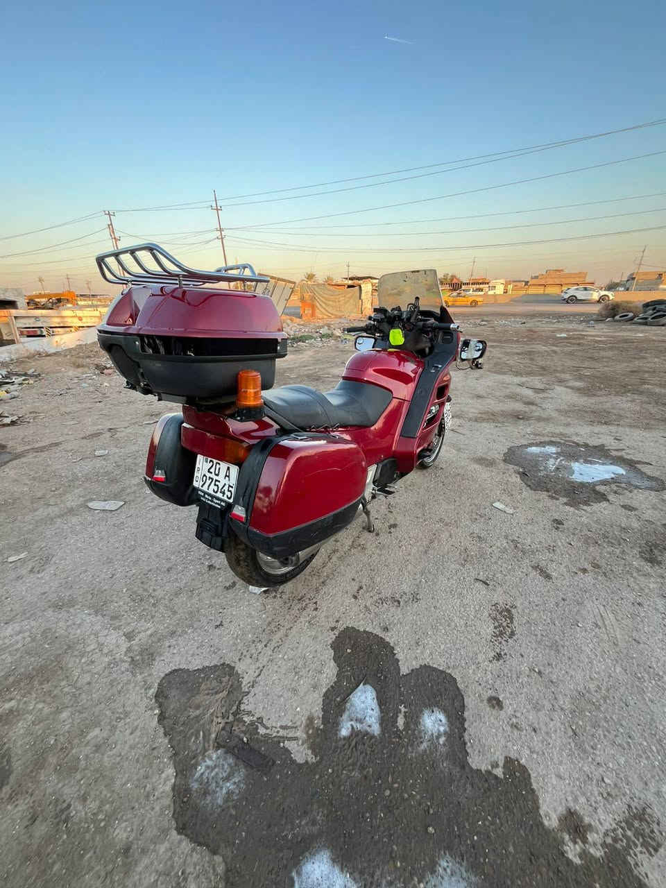 سلام عليكم كباتنا
هوندا استي 1100 الدراجة غنية عن التعريف 

مكينة كفالة برغي ممفتوح بيها ترايك السعودية

رقم وسنوية تحويل ثاني يوم  تدفئة بل يدات كشفات اصلية وهواي عليها تزويد ب28 وبيها مجال حك الجية‏‪***********‬‏  بغداد جسر ديالى القديم
