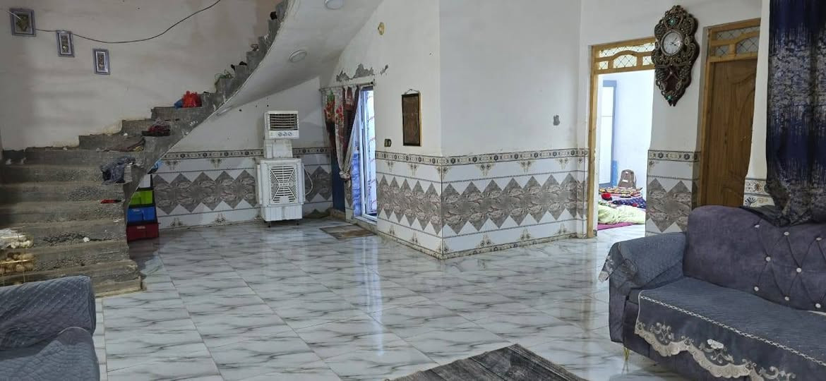 مكلف بنشر
دار للبيع زراعي طريق الحمزه قرب سيطرة حي سويد مساحه 225 غرفتين صاله ستقباب 7في4 على شارع التبليط متوفر كل الخدمات اتصل واتساب ***********
