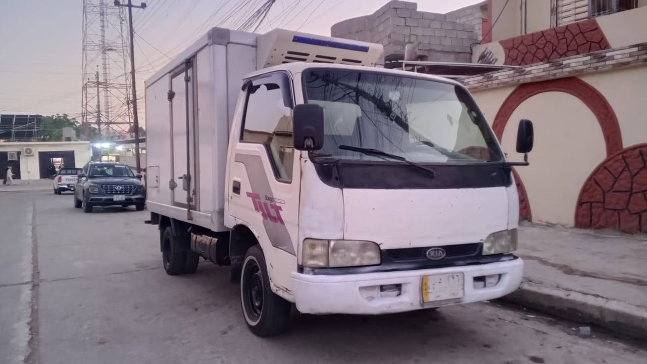 سلام وعليكم. كيه فوتيرا براد موديل 98 سيارة جازه عل شغله بس ستر الله سيارة مجهزا يعني مكمل السياره ماجانت هيجي ابيع تخث السياره بجهك عل هزا تهز السيارة تحول بسمك مباشر. خوش خوان السياره جهازا السعر مل سياره 55 ورق اني مل الموصل  اسياره قمها كركوك  تمام خوان هاي رقمي *********** رجان المشراي لا يجي ينطي كلام راسي  تحياتي الجميع
