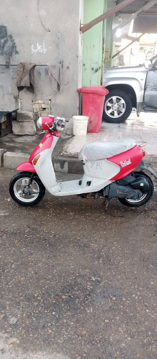 ساسوكي نوزل للبيع سعر 350وبيها مجال مكفوله برغمي مامفتوح بيها كلشي شغال سلف هندر لايت ببك لايت اشاير اوراق  شراي راسلني وتساب او نتصال ***********
